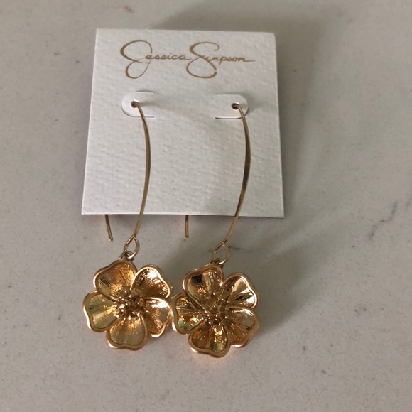Jessica Simpson Flower Earrings - Picture 1 of 3